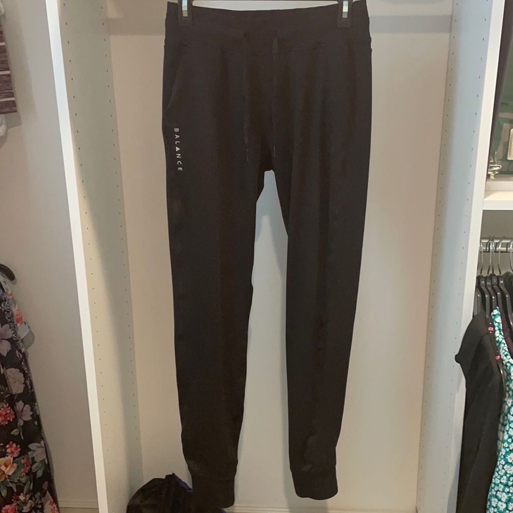 Balance Athletica joggers
